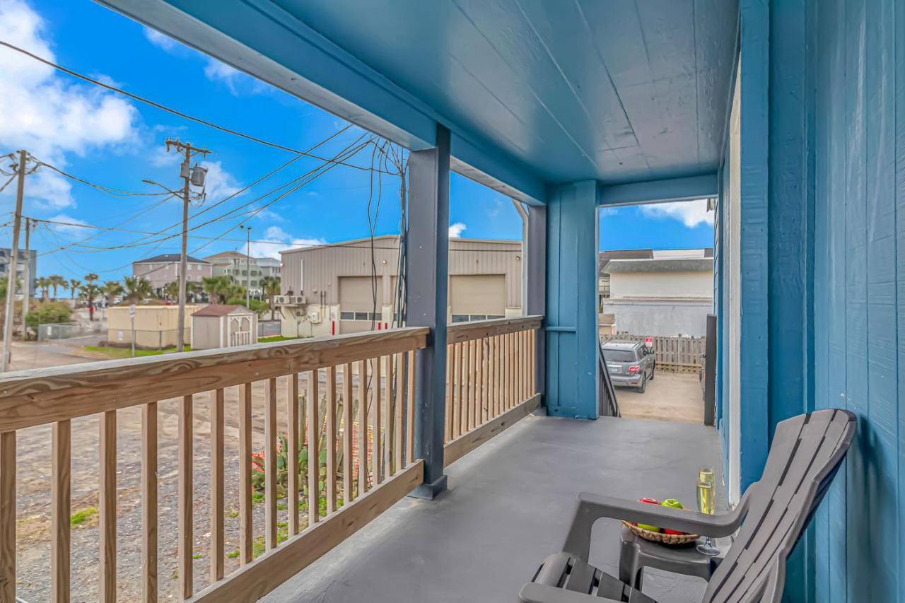 125 Atlantic Avenue Unit I - Pet Friendly! Walk To The Beach And Pier! 1Br -1Ba - Sleeps 2-4 Guests! Миртл-Бич Экстерьер фото