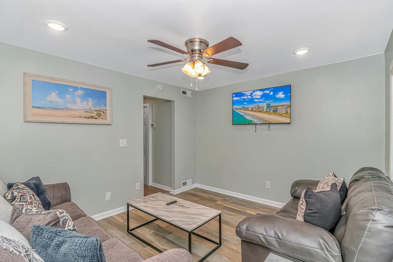125 Atlantic Avenue Unit I - Pet Friendly! Walk To The Beach And Pier! 1Br -1Ba - Sleeps 2-4 Guests! Миртл-Бич Экстерьер фото
