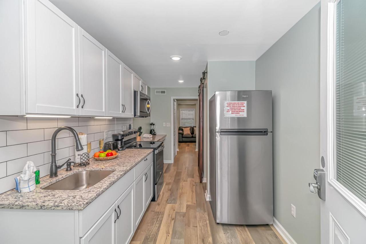 125 Atlantic Avenue Unit I - Pet Friendly! Walk To The Beach And Pier! 1Br -1Ba - Sleeps 2-4 Guests! Миртл-Бич Экстерьер фото